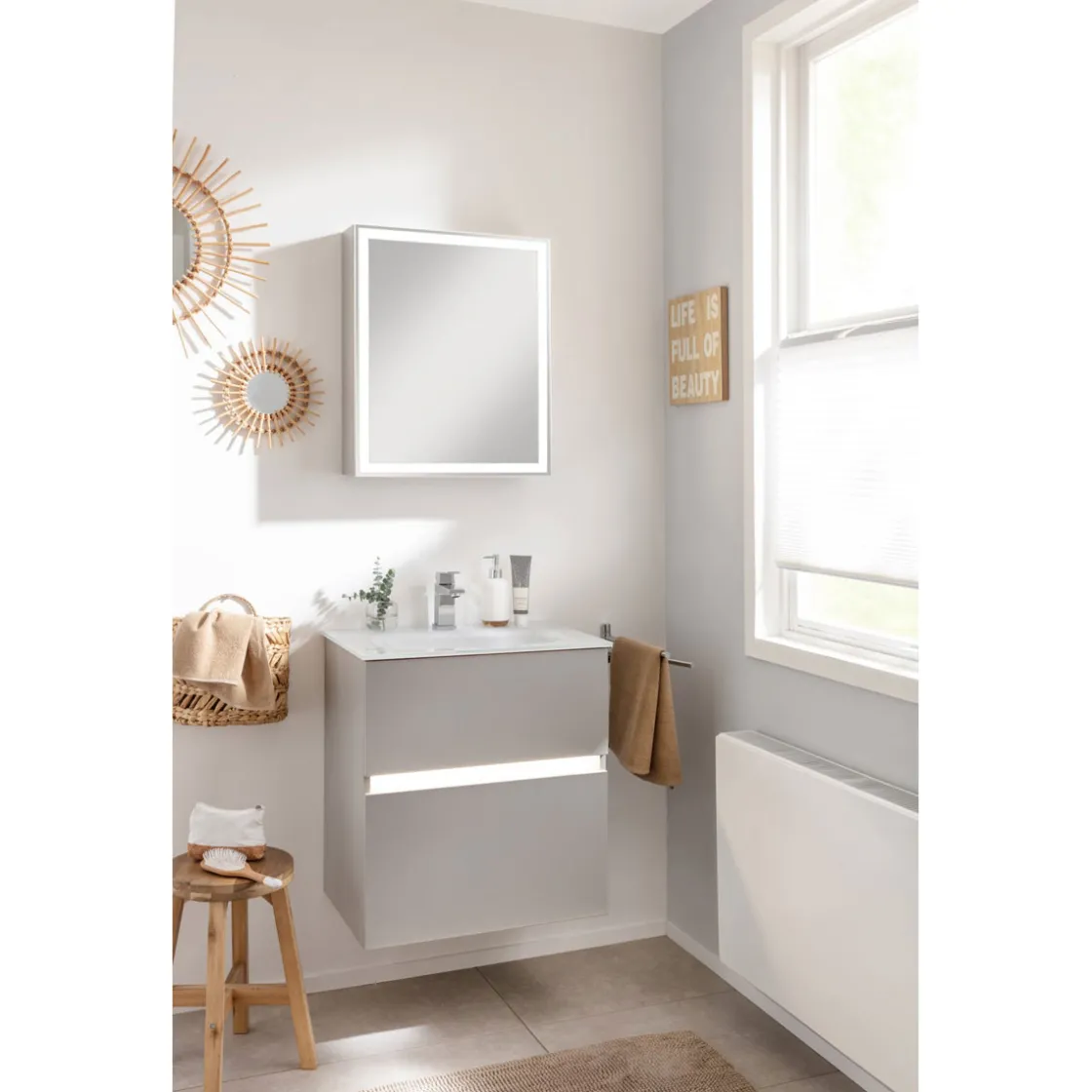 BADMOBIL Spiegelschrank FOTON 52 x 63 x 14 cm Tür rechts mit LED verdeckter Sensorschalter hellgrau ^ New