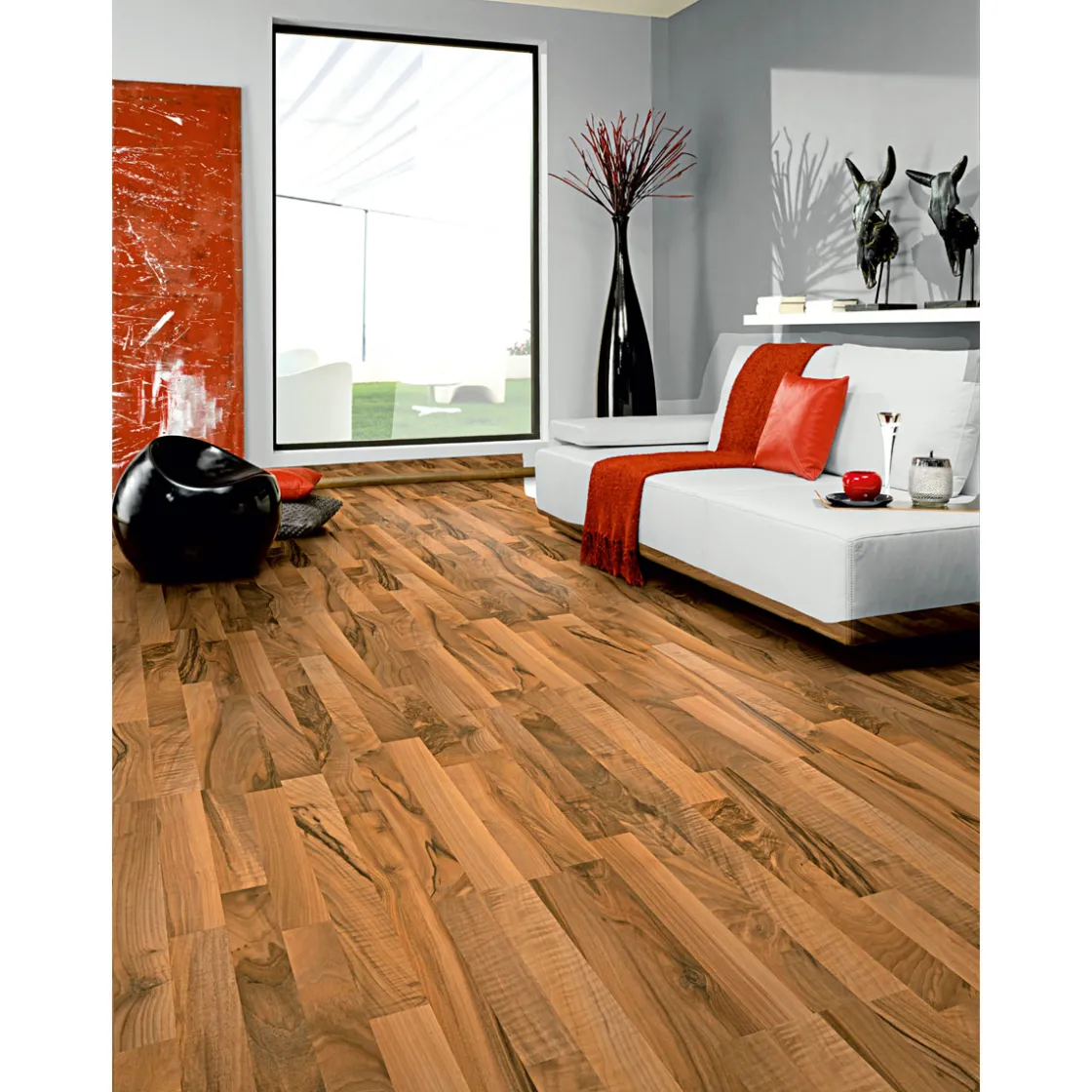 Laminatboden Nussbaum 137,6 x 19,3 cm ^ Basic Best