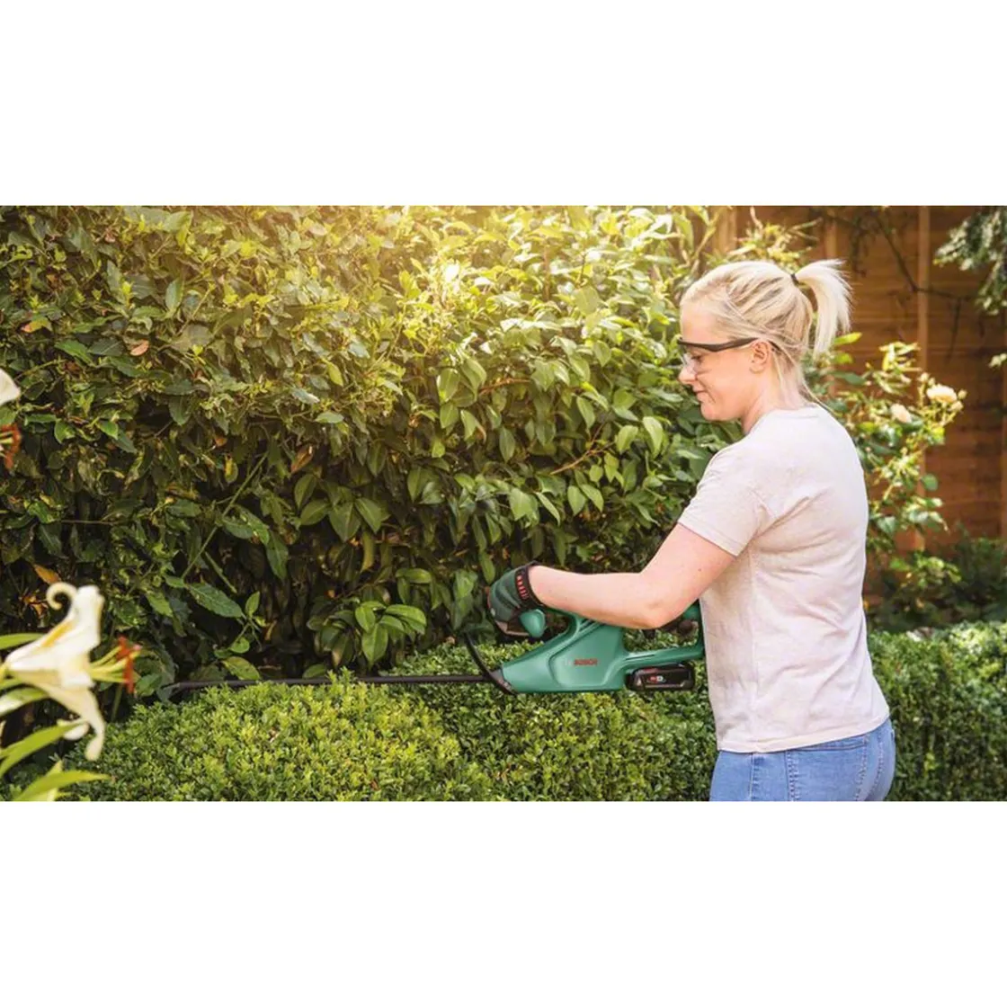 Akku-Heckenschere EasyHedgeCut 18-45 ohne Akku ^ Bosch Discount