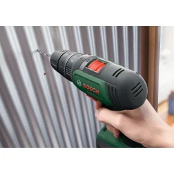 Akku-Schlagbohrschrauber-Set UniversalImpact 8V Akku 4-teilig ^ Bosch Discount