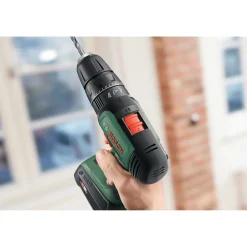 Akku-Schlagbohrschrauber-Set UniversalImpact 8V Akku 4-teilig ^ Bosch Discount