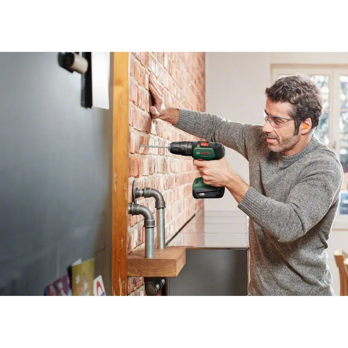 Akku-Schlagbohrschrauber-Set UniversalImpact 8V Akku 4-teilig ^ Bosch Discount