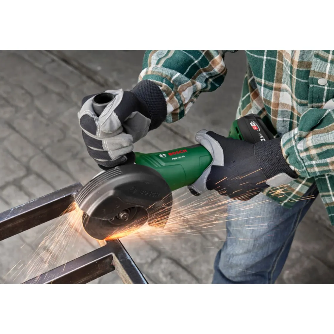 Akku-Winkelschleifer PWS18V-70 solo ^ Bosch