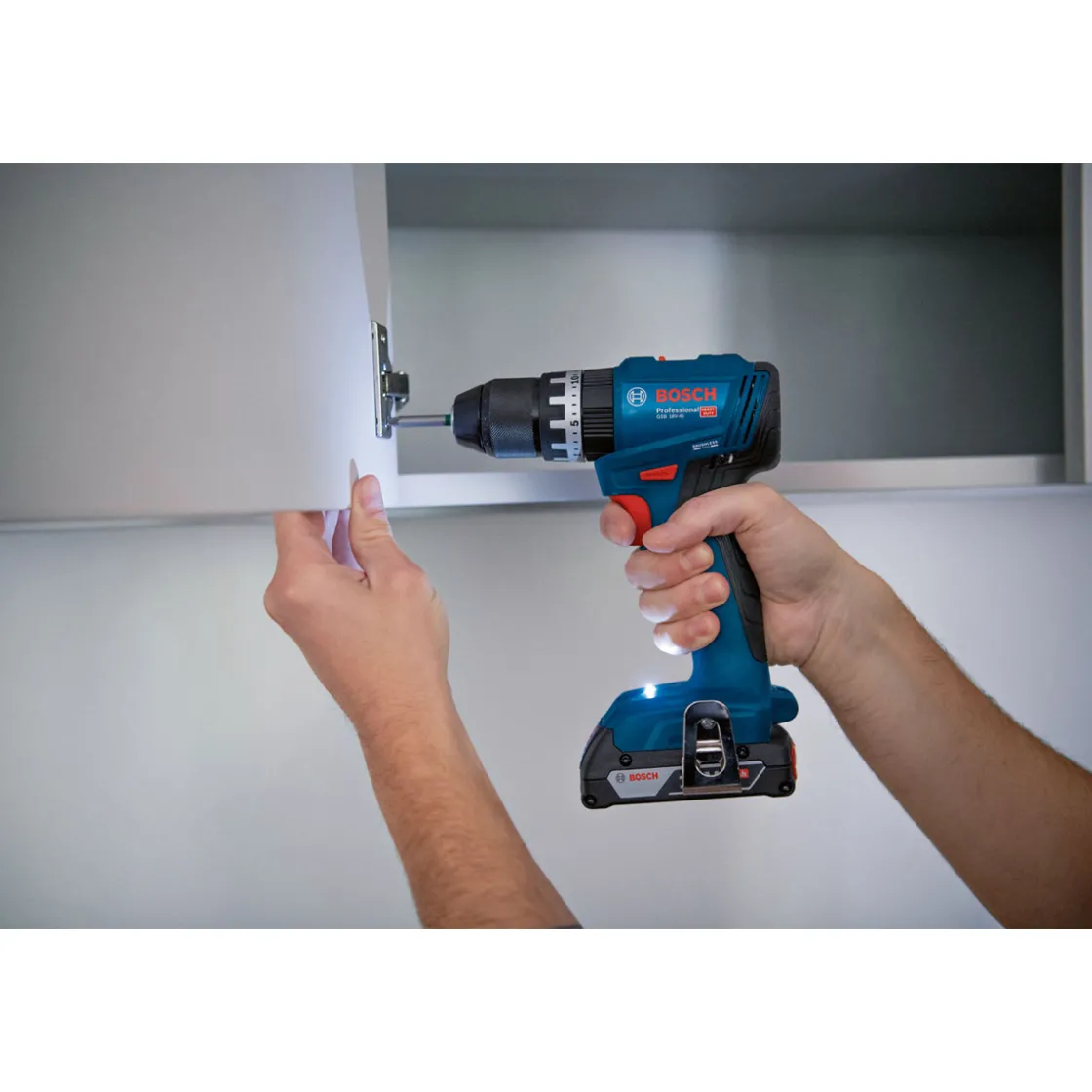 Akku-Bohrschrauber GSB 18V-45 mit Akku und Ladegerät ^ Bosch Professional Sale