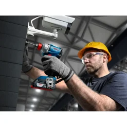 Akku Drehschlagschrauber GDX 18V-285 ^ Bosch Professional Hot