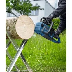 Akku-Kettensäge GKE 18V-40 ^ Bosch Professional Best