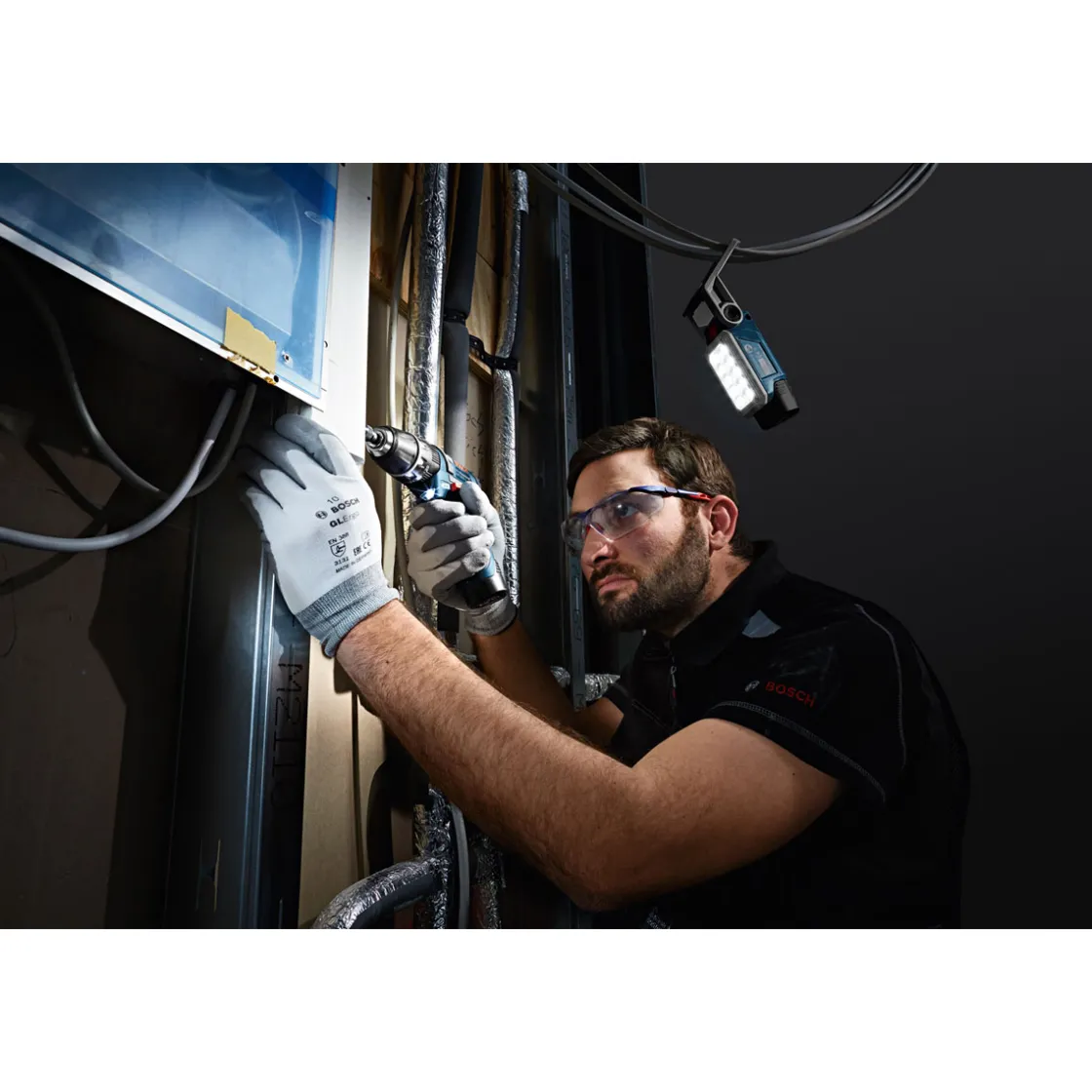 Akku-Lampe GLI 12V-330 ^ Bosch Professional Outlet