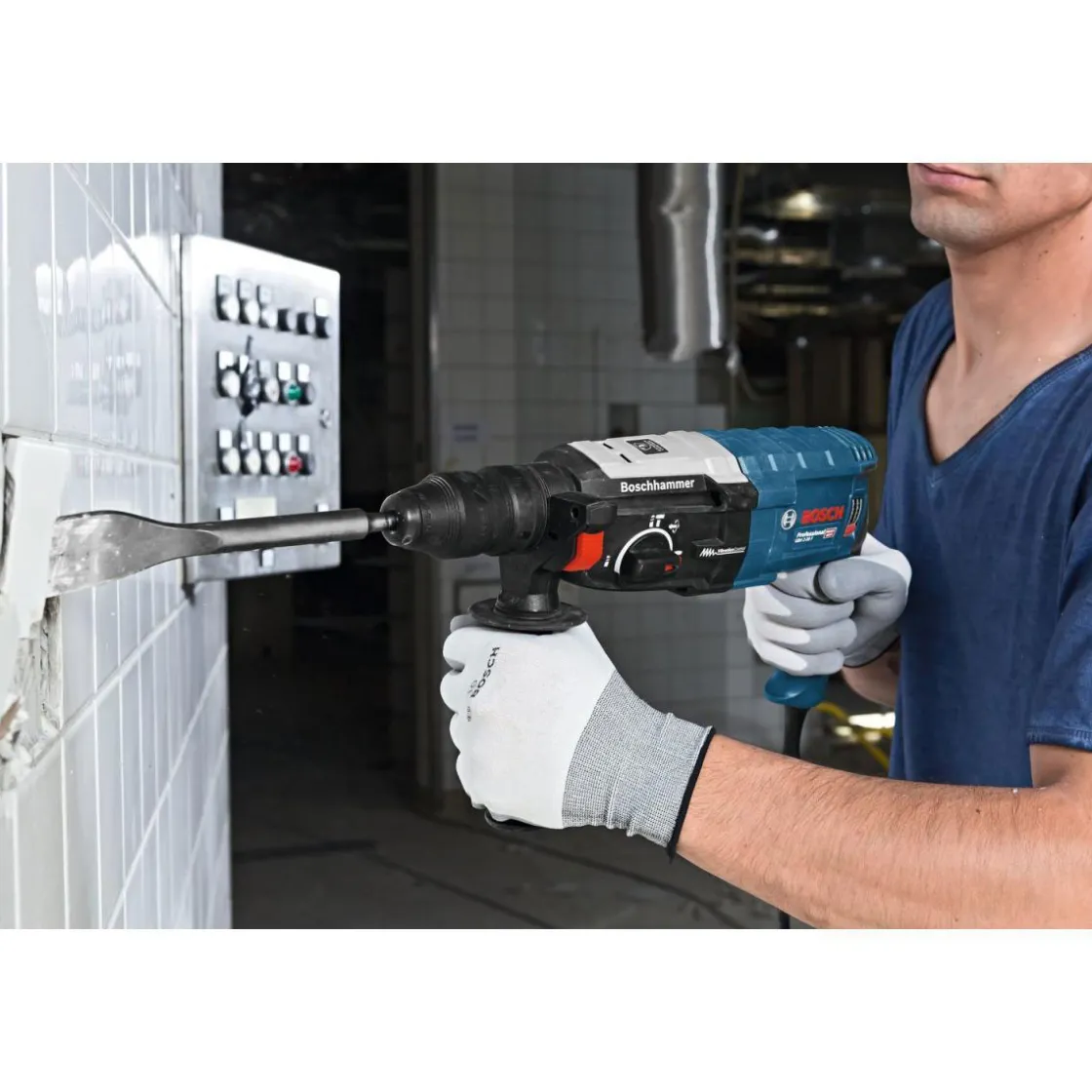Bohrhammer GBH 2-28 F ^ Bosch Professional Clearance