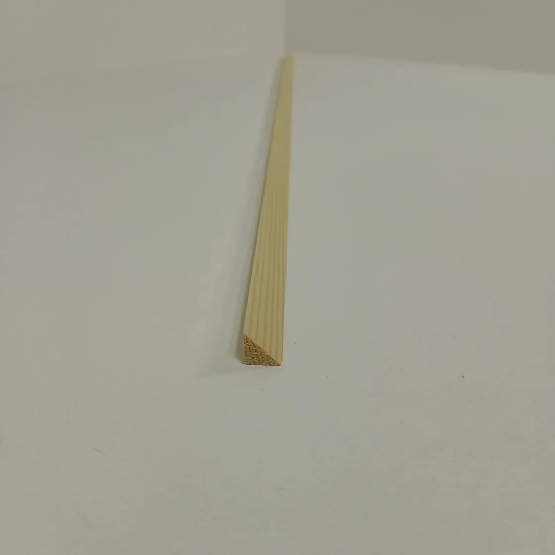 Dreikantleiste Nadelholz 15 x 15 x 1000 mm ^ Outlet