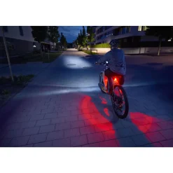 Akku-Rücklicht Twin mit Bodenbeleuchtung ^ Fischer Bikes Clearance