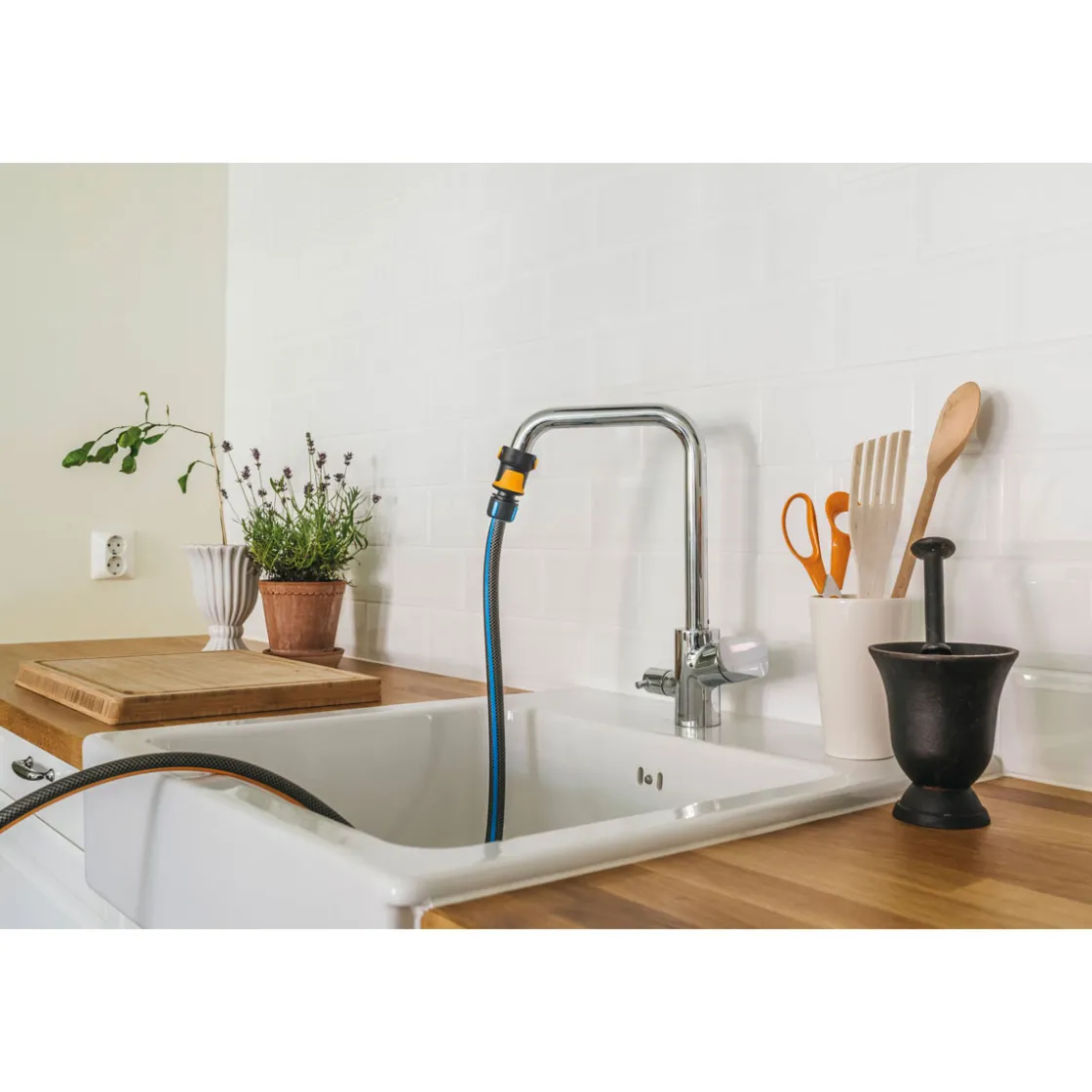 Hahnverbinder für Innenräume M22/M24 ^ Fiskars