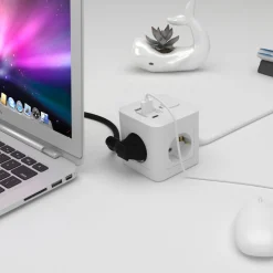 3-Fach Steckdosenwürfel inkl. USB 1,4 m ^ Flector Online