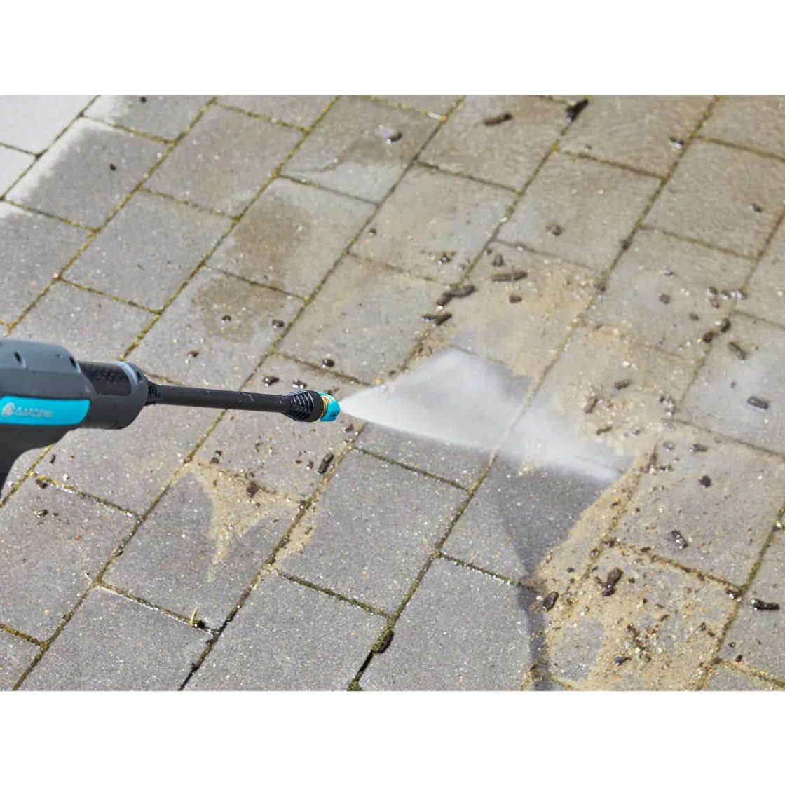 Akku-Mitteldruckreiniger AquaClean 24/18 V P4A Solo ^ Gardena Discount