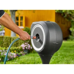 Gartenschlauchbox RollUp S m weiß ^ Gardena