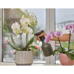 Pumpsprüher 0,75 L ^ Gardena Hot