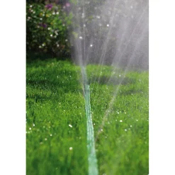Schlauchregner mit Anschlußteilen 15 m grün ^ Gardena Discount