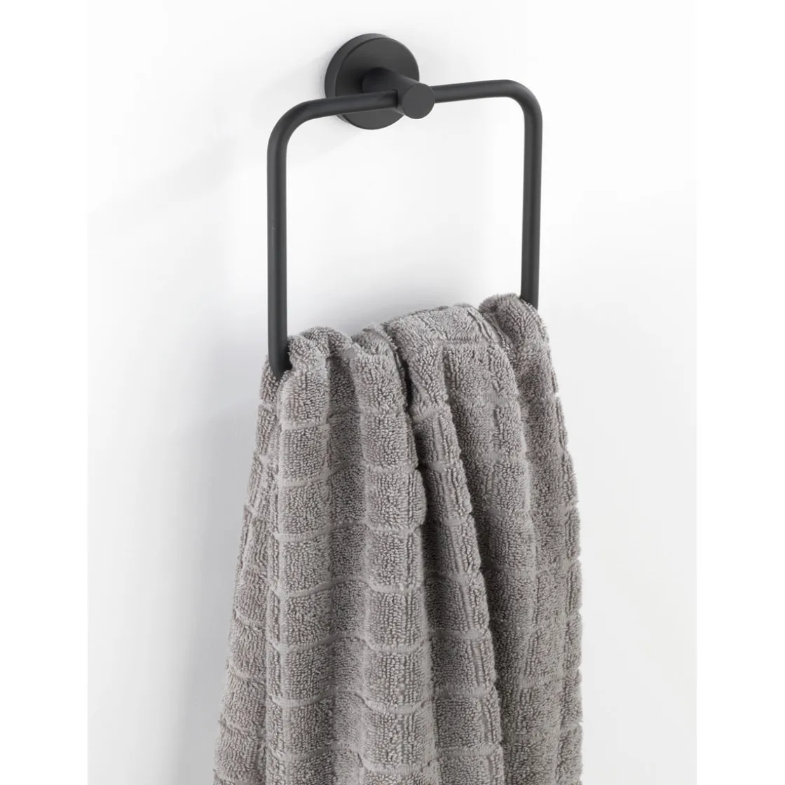Handtuchring, Bosio Black, Estahl, matt ^ Wenko Discount