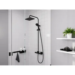 Duschsystem Vernis Shape mit Thermostat mattschwarz ^ Hansgrohe