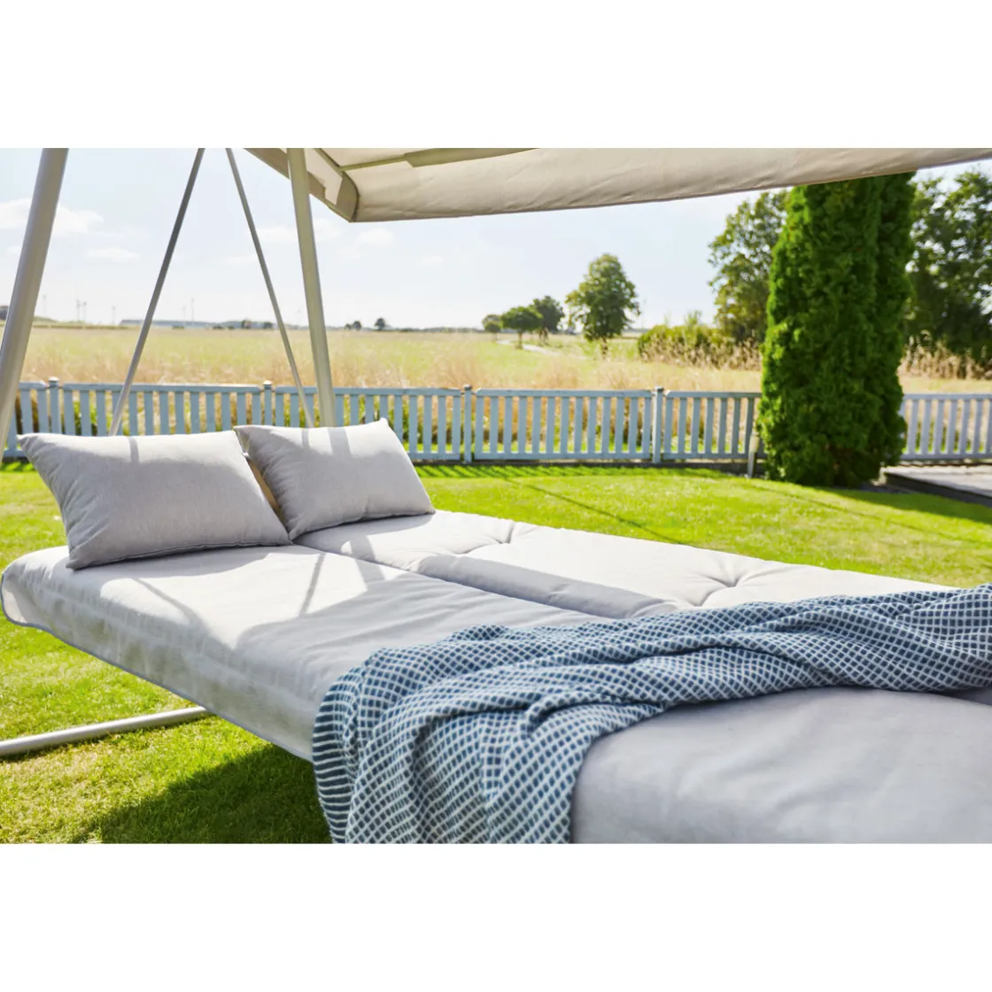 Hollywoodschaukel Milos mit Bett-Funktion ^ Haveson New
