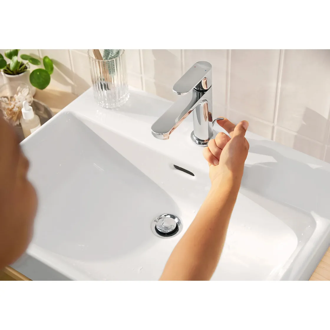 HG WT-Armatur Rebris S, Keramikkart. chrmit Cold-Start u. EcoSmart-Funktion ^ Hansgrohe