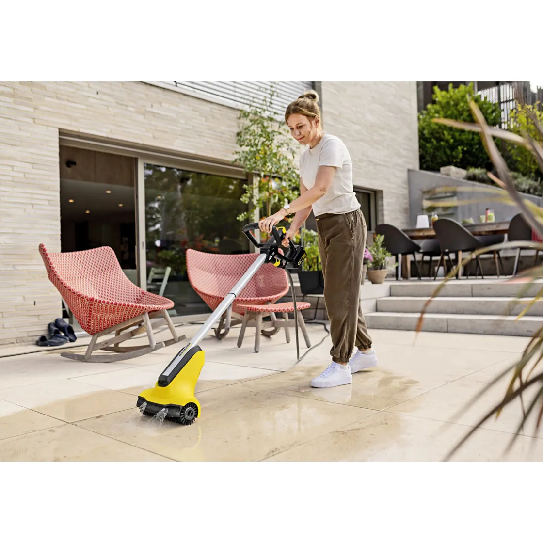 Akku-Terrassenreiniger PCL 3-18 ^ Kärcher Discount