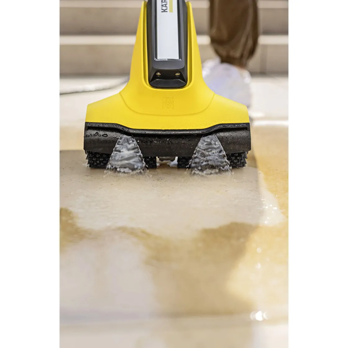 Akku-Terrassenreiniger PCL 3-18 ^ Kärcher Discount
