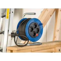 K-TROMMEL AK180 BL.15M H05VV-F3G1.5 ^ Brennenstuhl Online