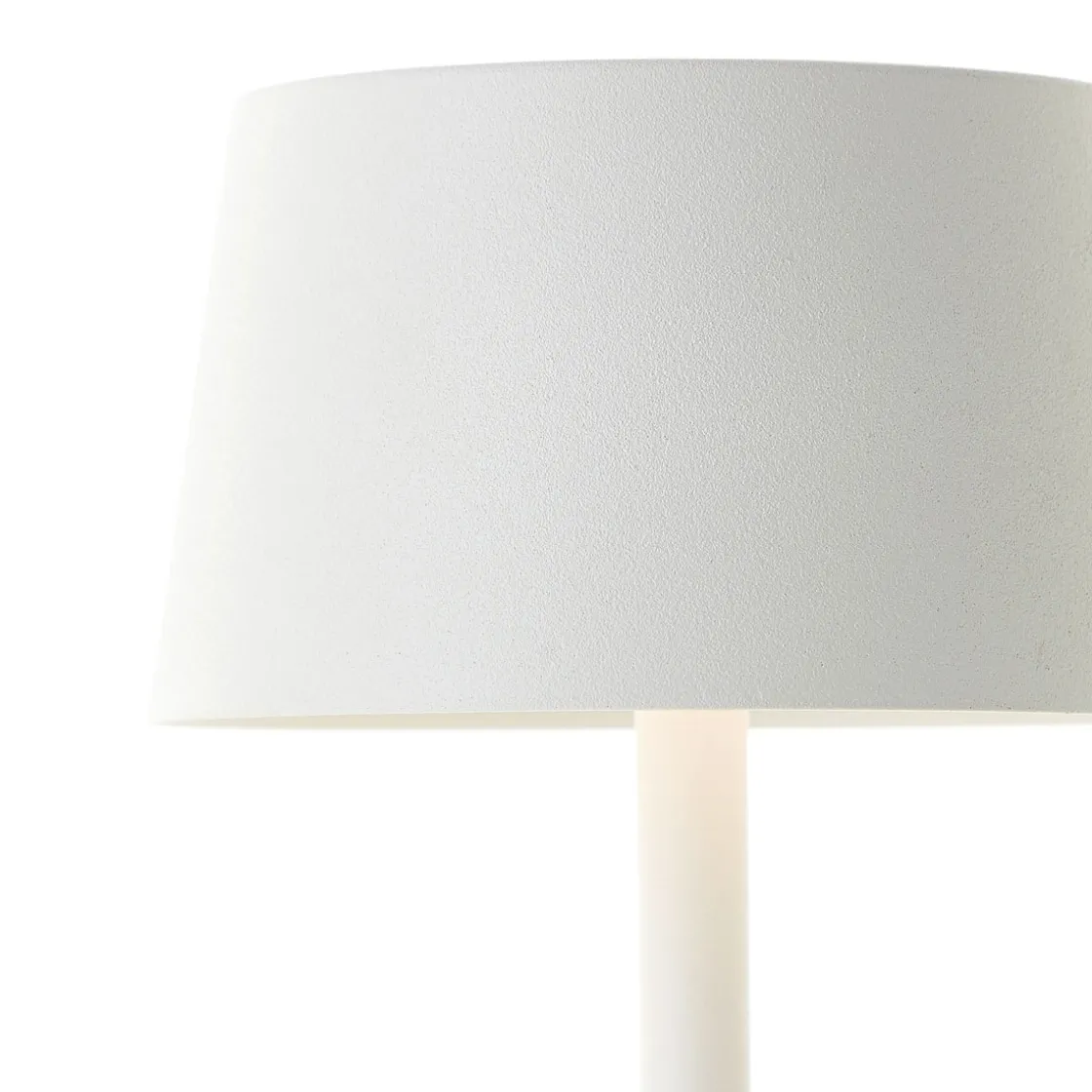 LED Akku-Außentischleuchte Jona weiß ^ New