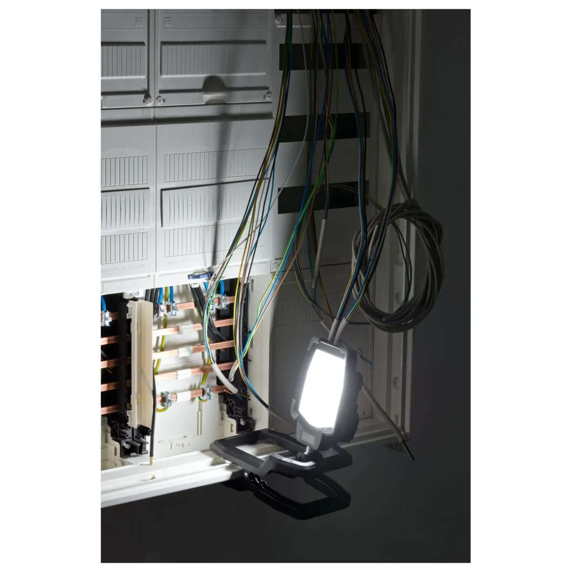 Mobiler LED Akku Strahler CL 4050 MAClip, 3800lm, IP65 ^ Brennenstuhl New