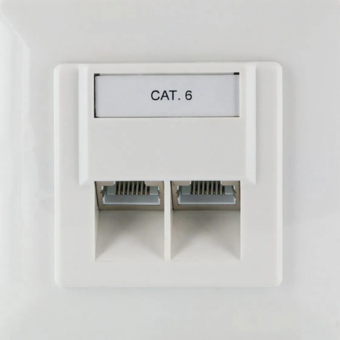 Netzwerk-Anschlussdose Cat6 AP ^ Schwaiger Clearance