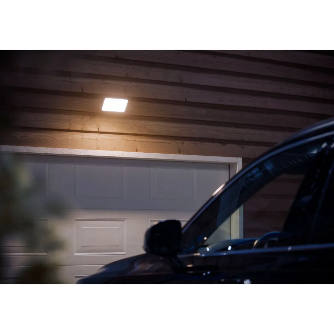 LED-Außenwandleuchte Welcome schwarz ^ Philips Hue Discount