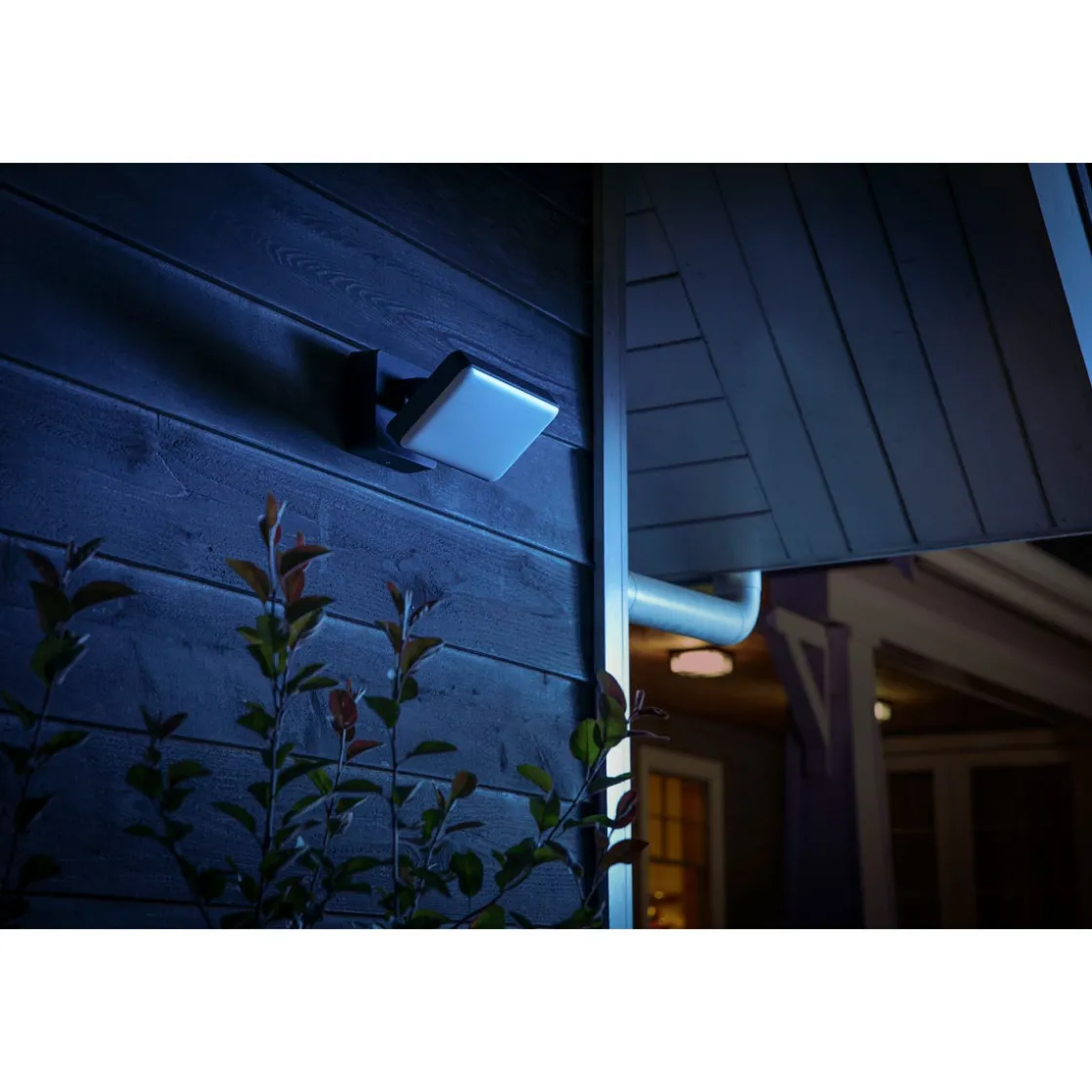 LED-Außenwandleuchte Welcome schwarz ^ Philips Hue Discount