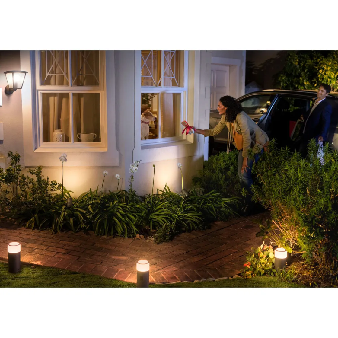 LED-Wegeleuchte Calla schwarz ^ Philips Hue Hot