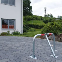 Parkbügel mit Schloss verzinkt ^ Schellenberg