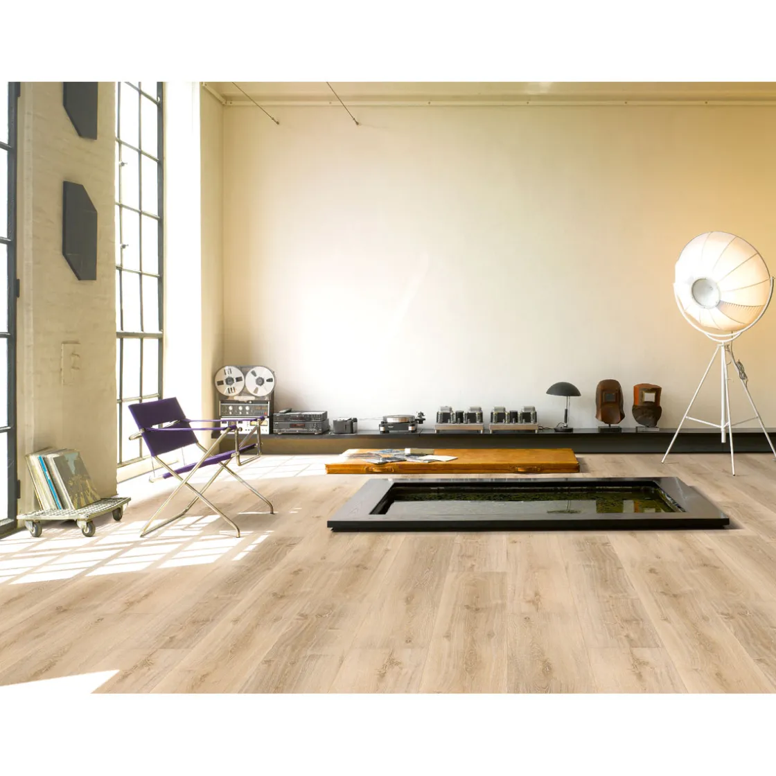 SPC Vinyl Basic Eiche Royal hell gekaelk1209x225x5,3 mm geb. Stuktur LHD gefast ^ Parador Clearance