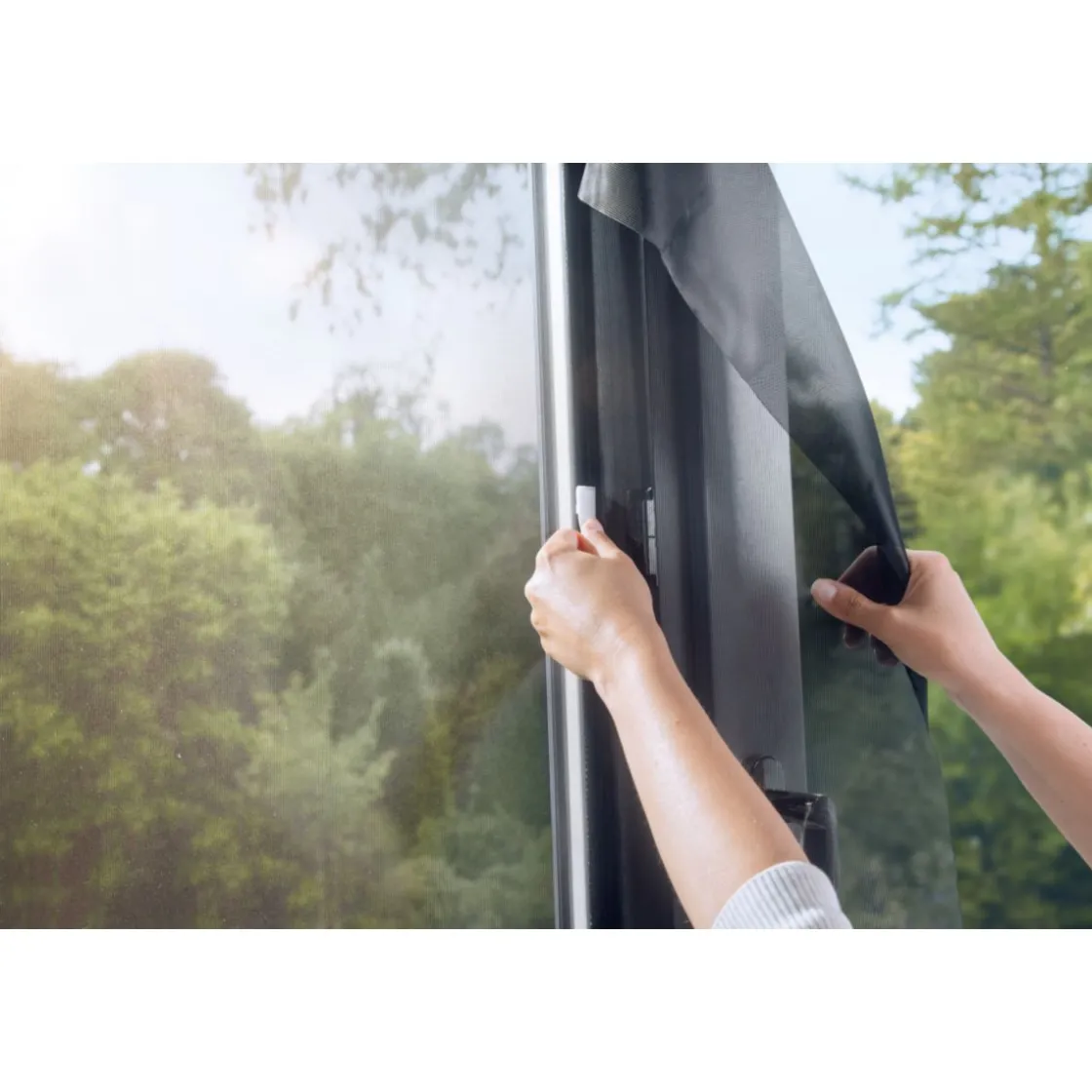 IS Pollen- & Insektengitter für Fenster, anthrazit, 1,3x1,5m ^ Tesa Best
