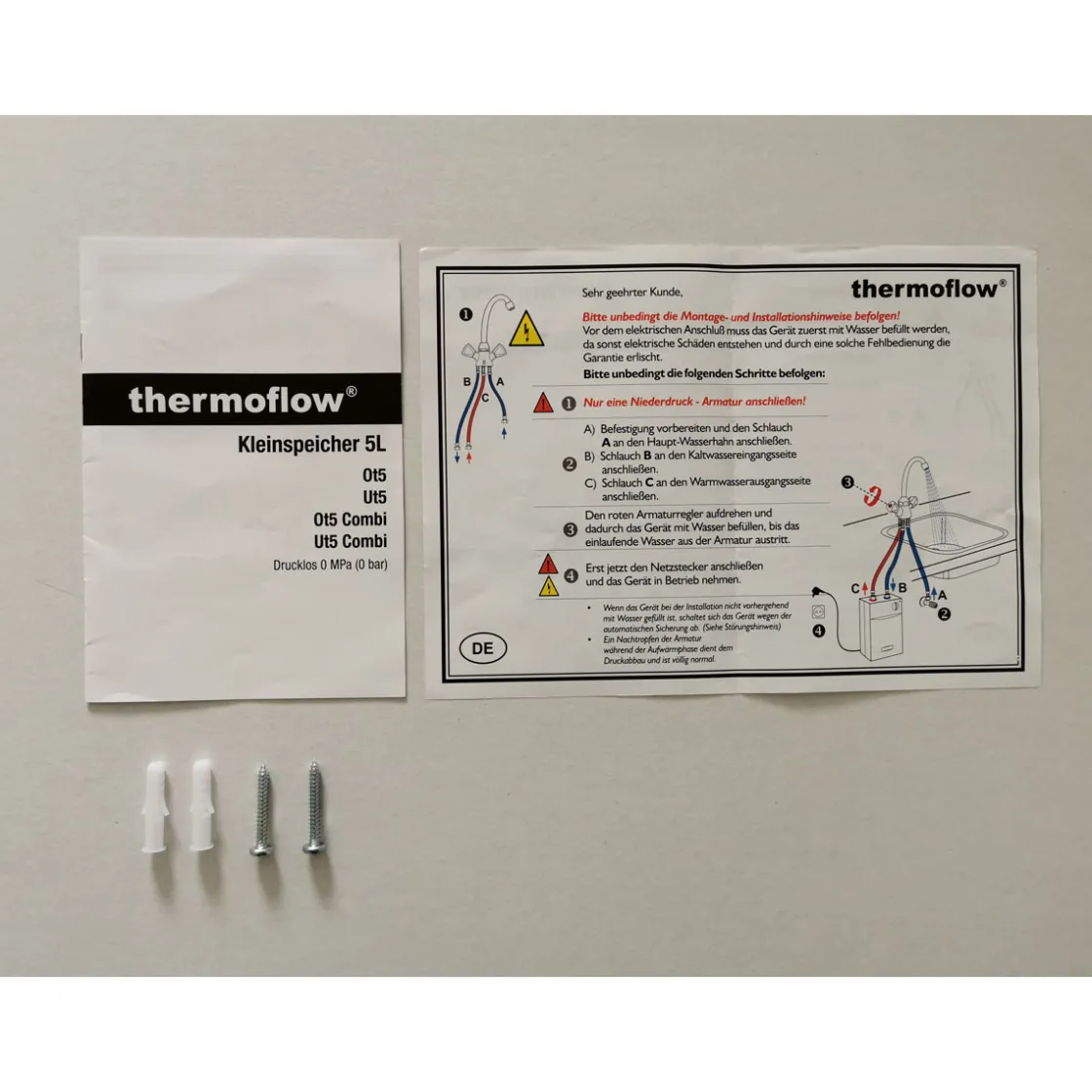 Untertischgerät-Kleinspeicher ^ Thermoflow Outlet