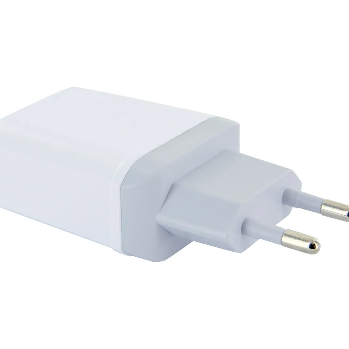 230V Ladeadapter mit Quick Charge 3.0 ^ Schwaiger Hot