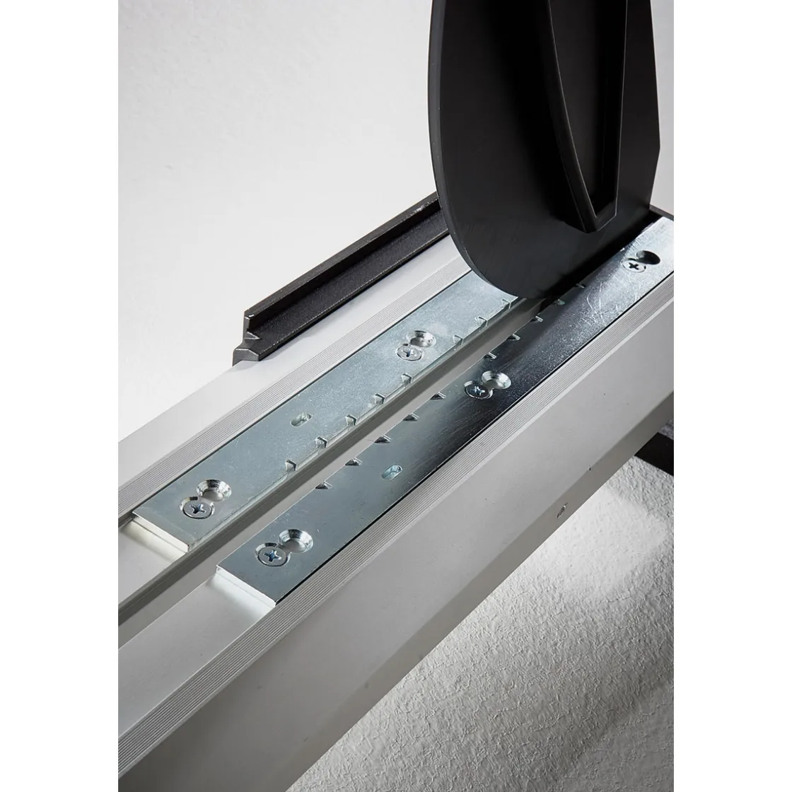Vinyl- und Laminatschneider VLC 800 ^ Wolfcraft