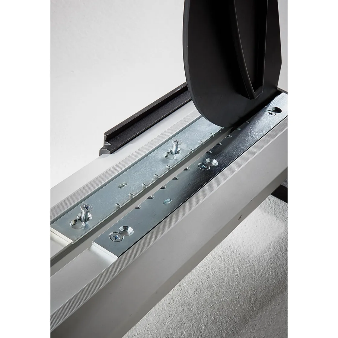 Vinyl- und Laminatschneider VLC 800 ^ Wolfcraft